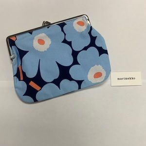 Marimekko Puolikas Kukkaro Mini Unikko clutch